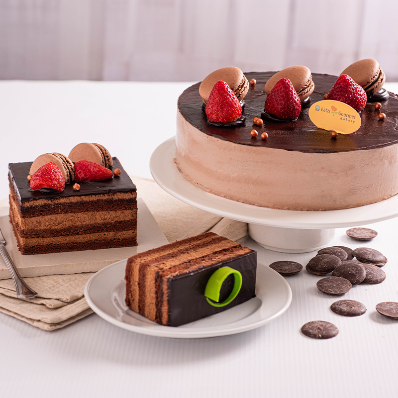 Royal Chocolate Mousse Cake