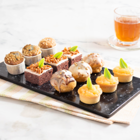 Mini Pastries &mdash; Set F