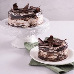 Old Fashion Chocolate Cake